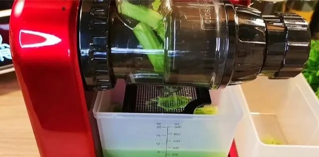 西芹汁的正确饮用方法？