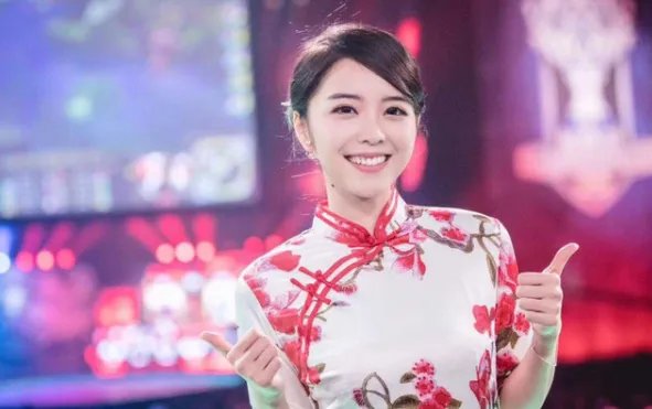 余霜跟管泽元分手