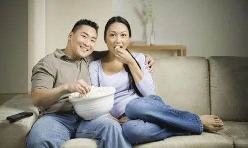 明朝皇帝朱祁镇是著名的“奶宝男”，历史上还有哪些“妈宝男”？