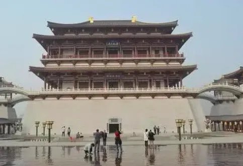 大唐芙蓉园好玩么？值得去么？