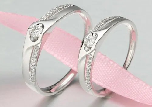 结婚钻戒一般买多大合适 如何挑选结婚钻戒