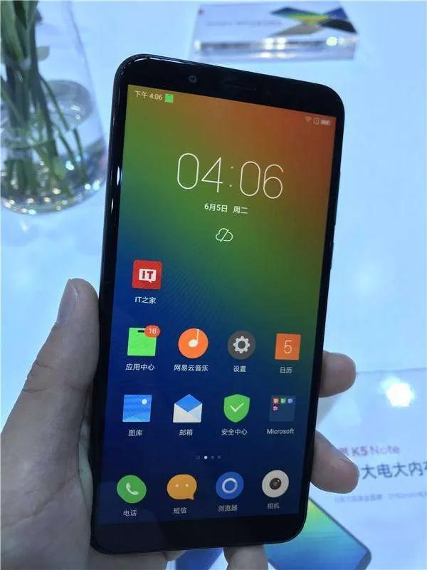 背光是什么意思