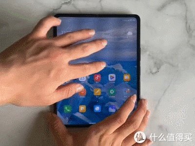 为什么说小米首款折叠屏只是个半成品？小米MIX FOLD优点缺点一文全解析
