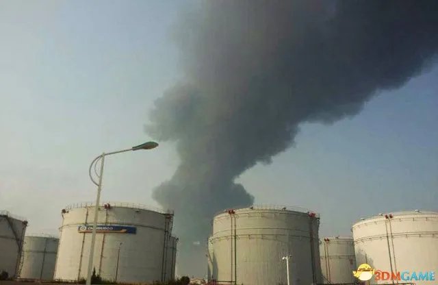 青岛黄岛爆炸事故已致35死166伤 原因已初步查明