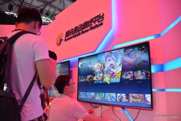 CJ2015:《火影忍者》手游与微游戏机miniStation体验