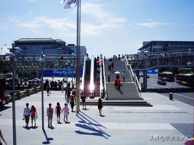 你还记得曾经上春晚的西单女孩吗?她现在人在哪里呢?