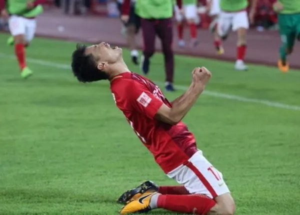 刘健如何解释争议球？