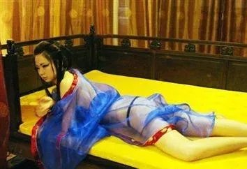 大张伟喜欢什么样的女生？