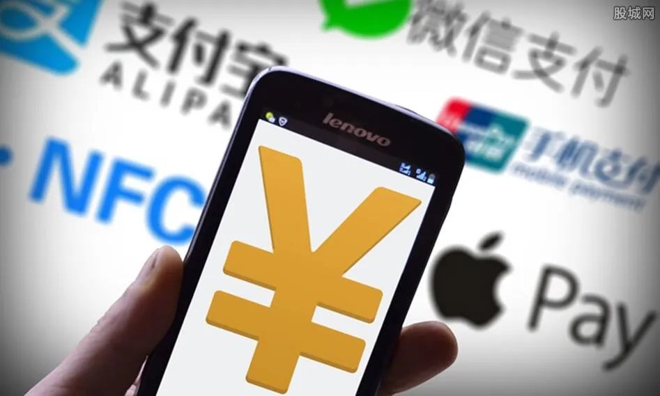 用二维码付款被身后人盗刷 手机支付的朋友要注意了