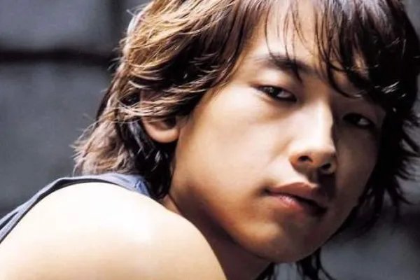 韩国兵役遗憾多，哪些曾经火红的男星退役后直接没了人气？