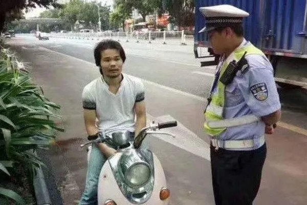 广西不可能打工男子当老板,他刚出狱哪儿来的本钱?