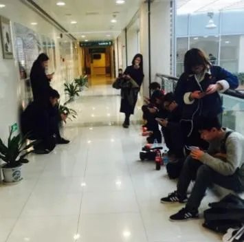 唐安琪脸部植皮：自从烧伤后网友每天都献祝福给她