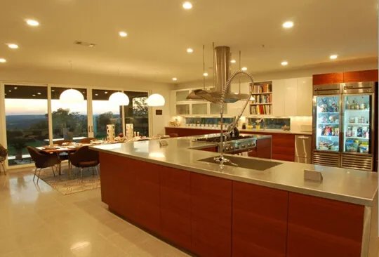 大厨房如何装修 且看别墅厨房装修效果图