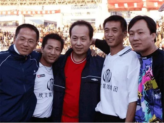 11年前，罗京葬礼上哭晕的刘继红，如今为何转身就嫁给富商？