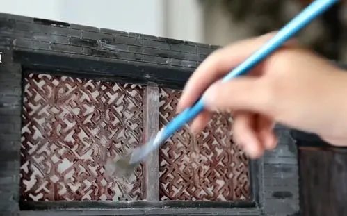 回忆杀！10斤巧克力神还原《武林外传》小院，女孩为何想到做这件事？