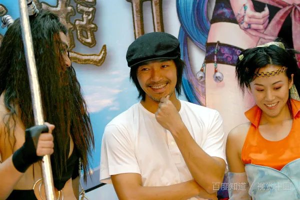 周星驰最爱是朱茵，星爷一直单身的原因是因为朱茵吗？