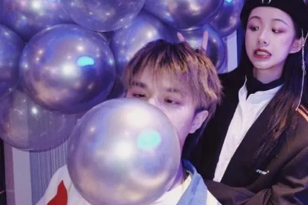 半藏森林是真看上刘阳,还是只是想抢阿沁男友蹭粉?