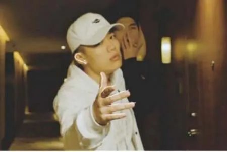 为什么李小璐选择PG One？