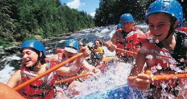 你怎么看待湖南5人结伴漂流2人死亡的事件呢?