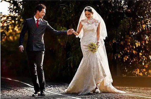 拍婚纱照需要多少钱 拍婚纱照一般需要几天