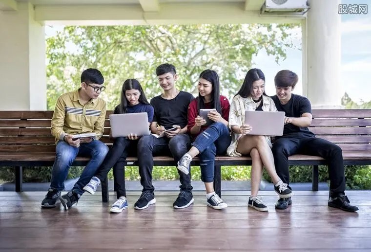 90后财貌图谱 月光族变月欠族非常危险