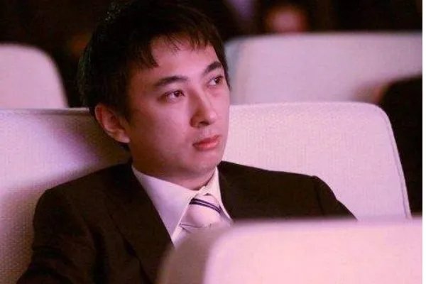 王思聪妈妈帮还债是怎么回事？