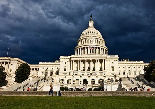 美国国会大厦的建筑结构是什么样的 历史上沿革是发展起来的