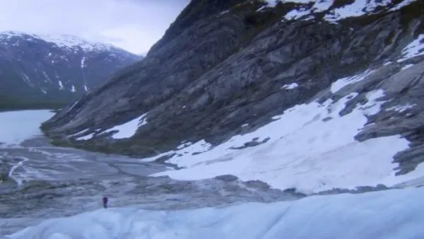 北极圈出现罕见的高温:32摄氏度,全球气温进入“发烧”模式?