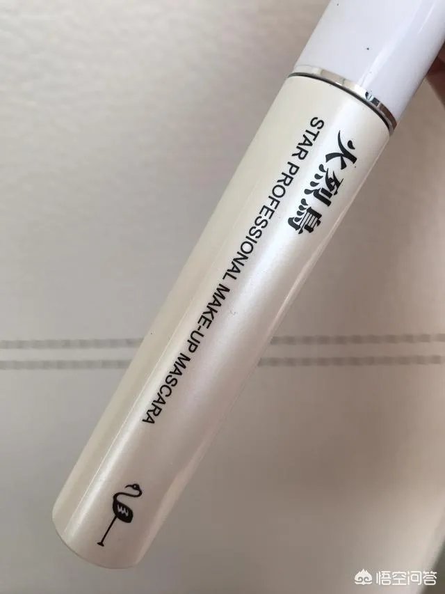 国内有哪些不起眼但是非常好用的的化妆品?