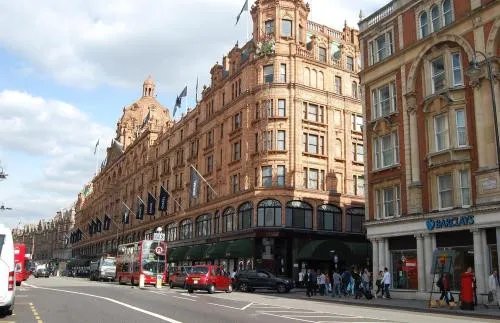 如何在英国买房