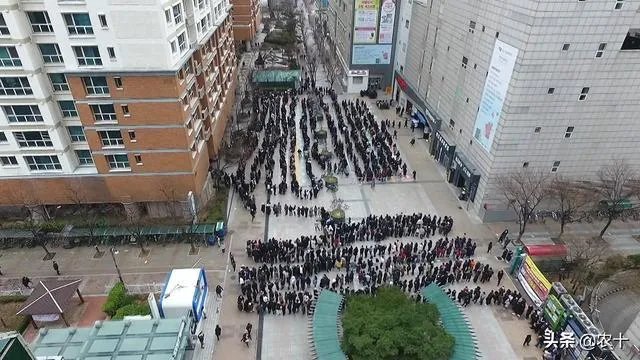 如何看韩国首尔夜店,发生集体性新冠病毒传染事件呢?