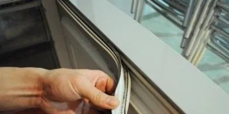 如何清洗冰箱最干净