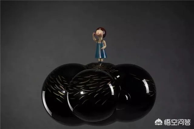 你还知道中国的其他传统艺术吗？请围绕什么真什么啊？写一段话，注意运用恰当的修辞手法，50字。