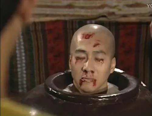 鹿鼎记中韦小宝的好朋友杨溢之是怎么死的？