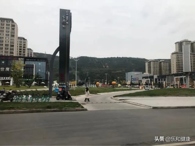 “很多老人生病住院了才懂:人到老年,老伴指望不上”你怎么看?