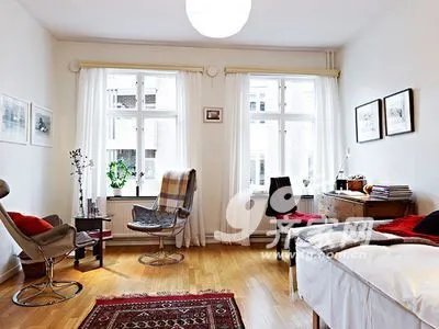 阁楼美女装修有品味 单身MM大秀31平米公寓