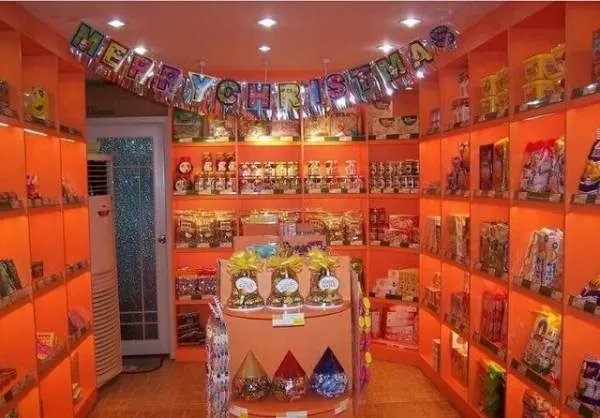 开个零食店赚钱么？