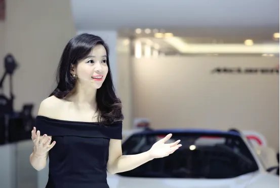 “我以为我可以把你忘记”是哪首歌的歌词？