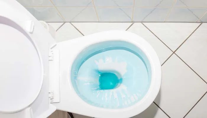 马桶水箱一直流水是怎么回事 马桶水箱一直流水怎么办