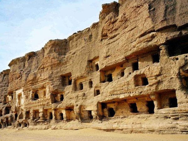 敦煌莫高窟在哪呀?