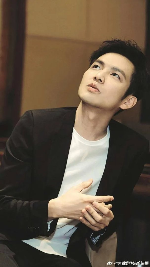 如何看待钟汉良的演技在《孤芳不自赏》中的下坡路？