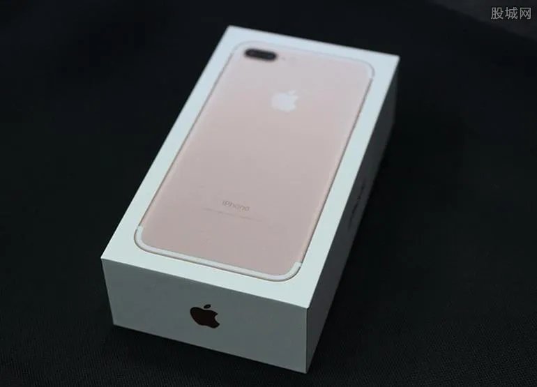 118万台苹果新机出货 海关全天候保障顺利通关